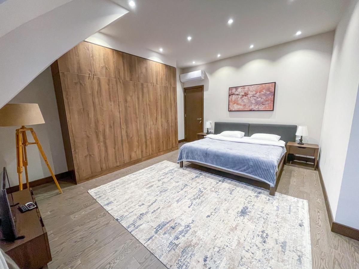 Comfort Deluxe * Baku